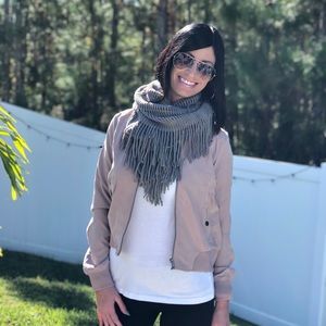 Meet your Posher, Marisa